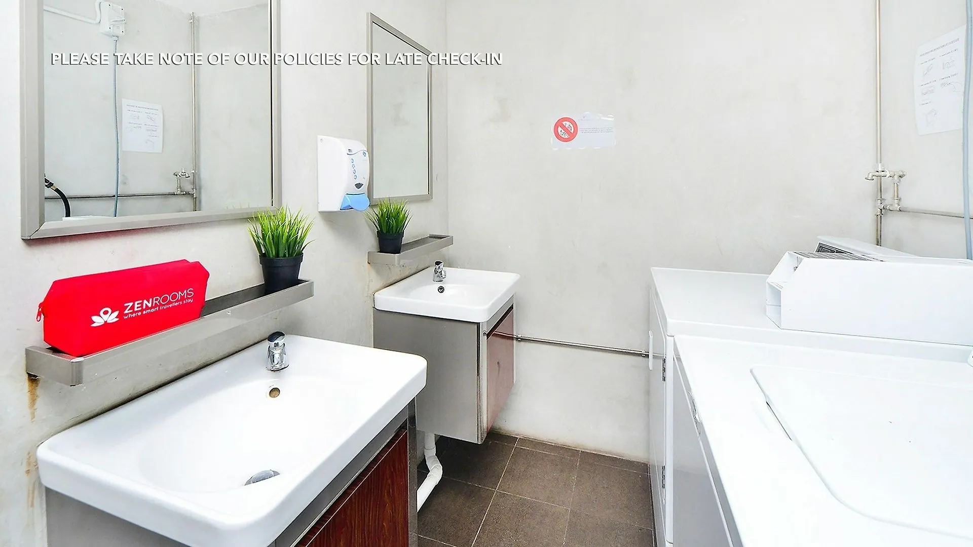 Zen Hostel Farrer Park Singapore